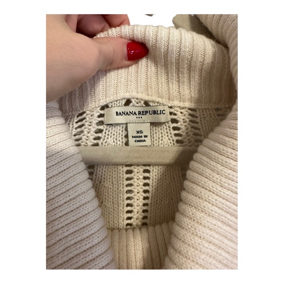 Banana Republic Beige Mock Neck Short Sleeve Sweater Size XSmall - Picture 2 of 4